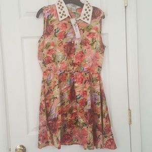 Pinky floral dress large